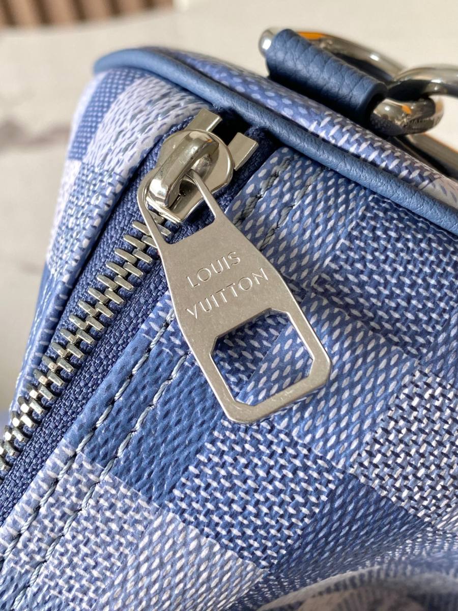 Louis Vuitton Speedy 30 Bandouliere M28978 34 x 22 x 19 9622