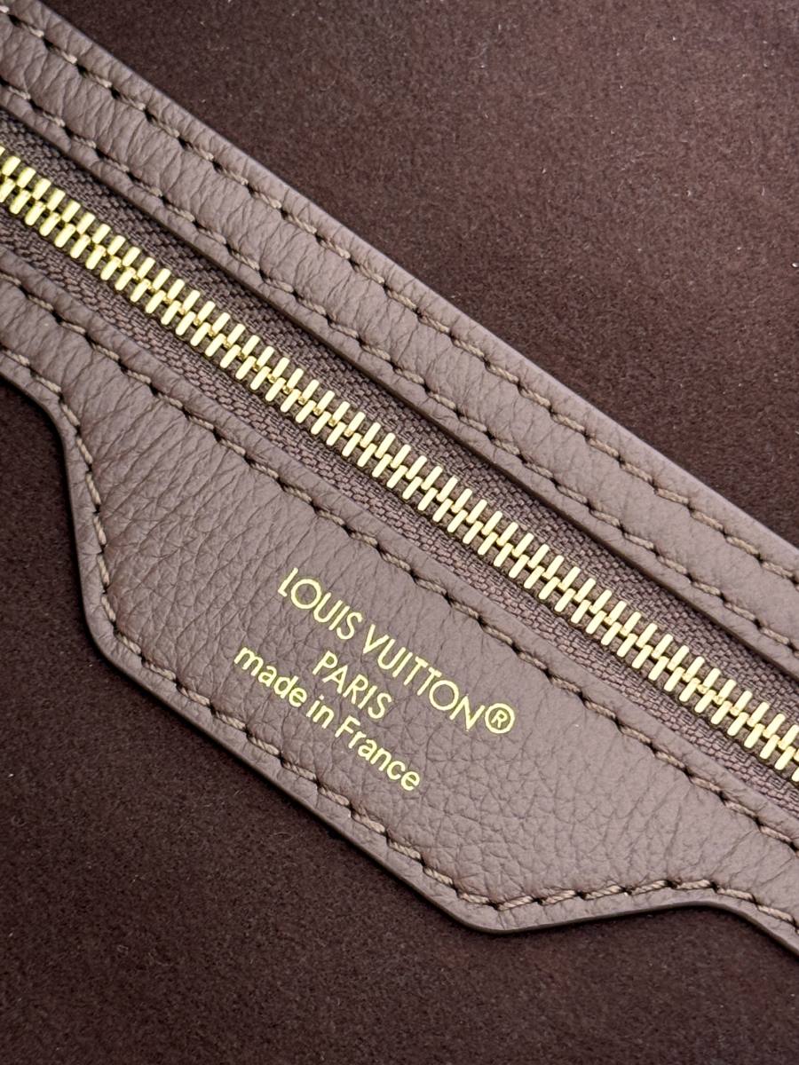 Louis Vuitton Speedy Bandouliere M26691 A20E