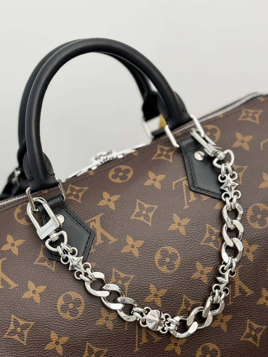 Louis Vuitton Speedy Soft 30 Dark M12243 30 x 21 x 17 36DD