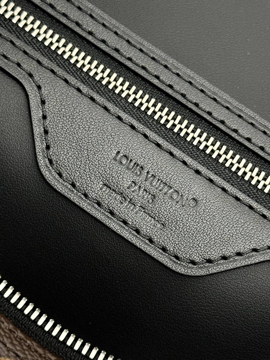 Louis Vuitton Speedy Soft 30 Dark M12243 30 x 21 x 17 36DD