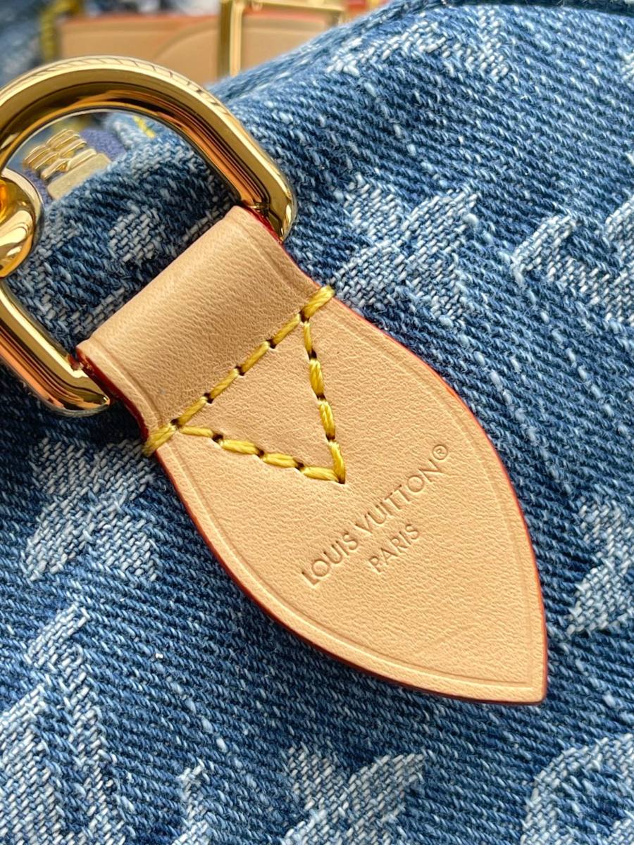 Louis Vuitton Speedy Soft 30 M14430 30 x 21 x 17 Denim 7F8F