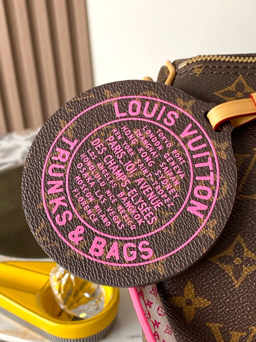 Louis Vuitton Speedy Soft 30 M27512 30 x 21 x 17 6C55