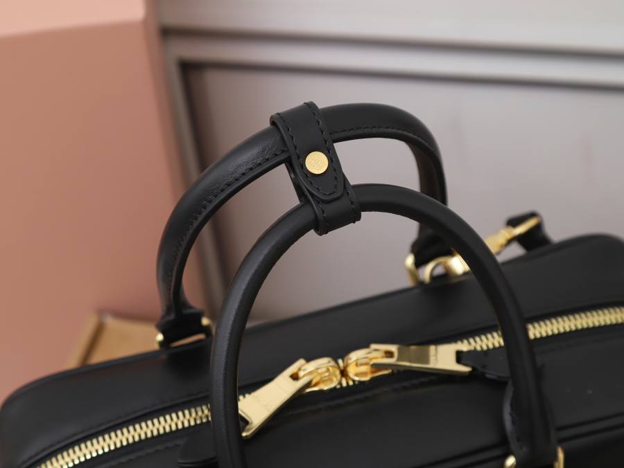 Miu Miu Arcadie Large 5BB148 60CC 27 x 12 x 9