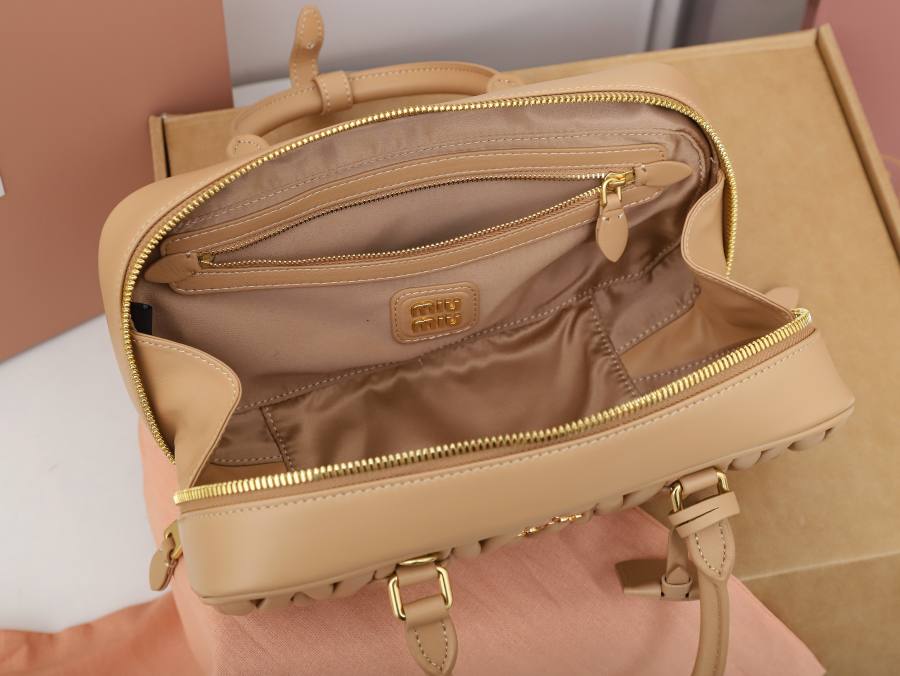 Miu Miu Arcadie Large 5BB148 F3E7 27 x 12 x 9