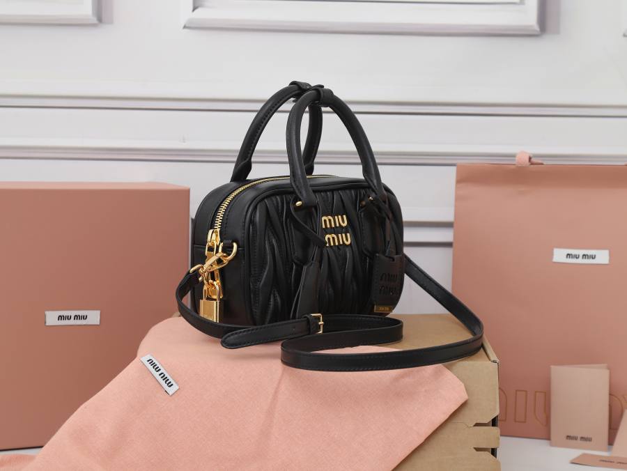 Miu Miu Arcadie Matelasse Small 5BB123 2656 19 x 13 x 6