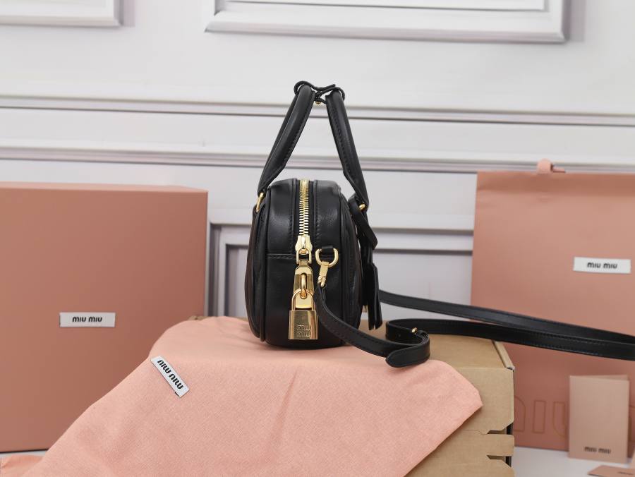Miu Miu Arcadie Matelasse Small 5BB123 2656 19 x 13 x 6