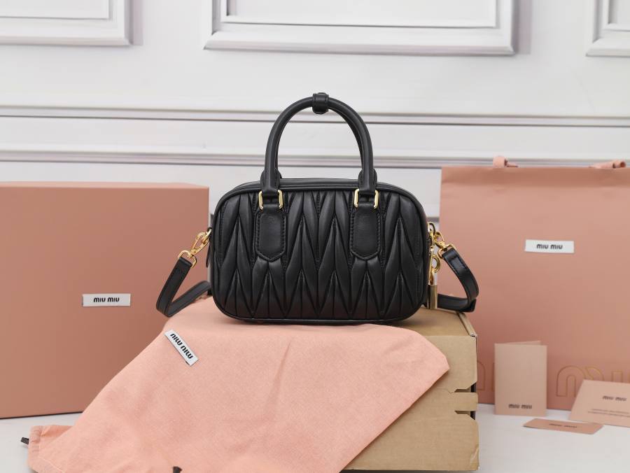 Miu Miu Arcadie Matelasse Small 5BB123 2656 19 x 13 x 6