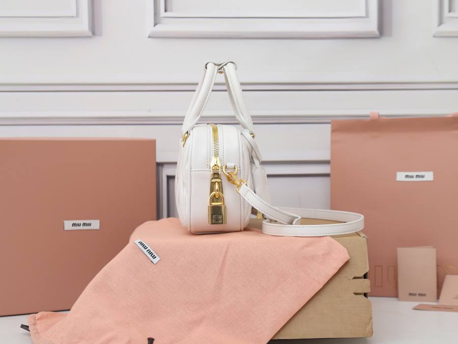 Miu Miu Arcadie Matelasse Small 5BB123 5600 19 x 13 x 6