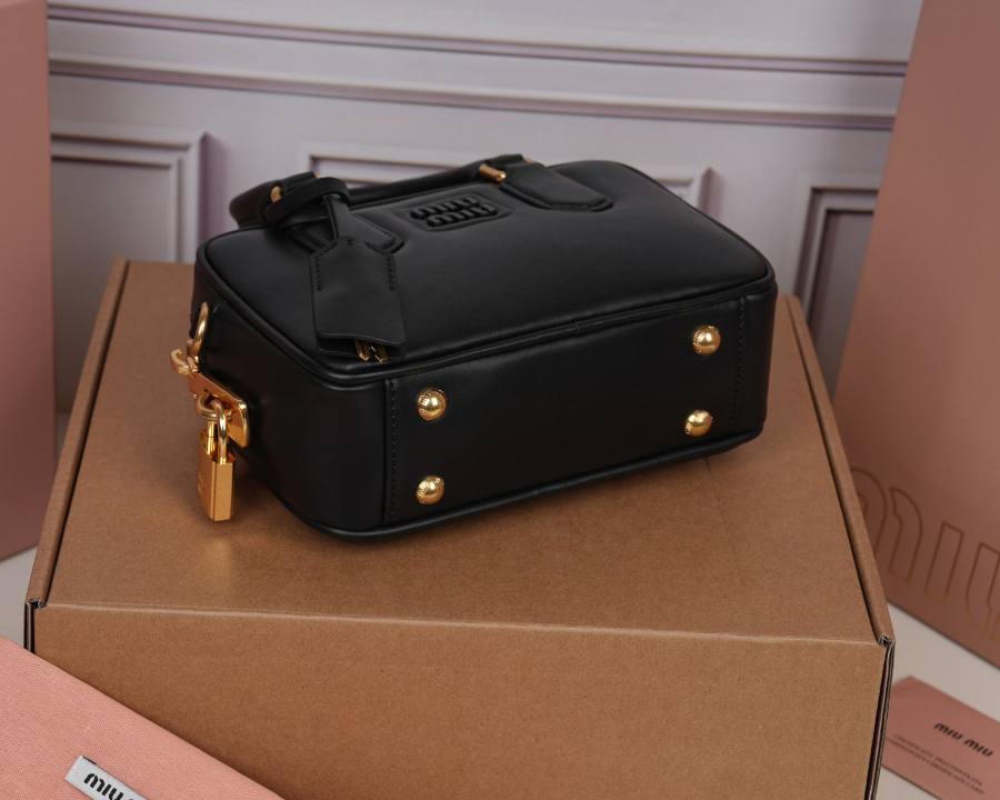 Miu Miu Arcadie Matelasse Small 5BB123 BD91 19 x 13 x 6