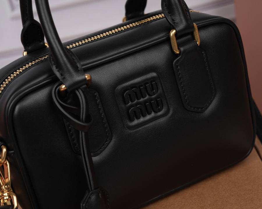 Miu Miu Arcadie Matelasse Small 5BB123 BD91 19 x 13 x 6