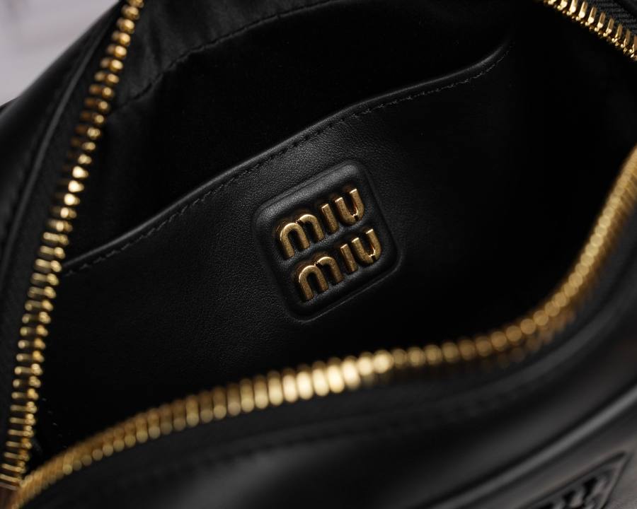 Miu Miu Arcadie Matelasse Small 5BB123 BD91 19 x 13 x 6
