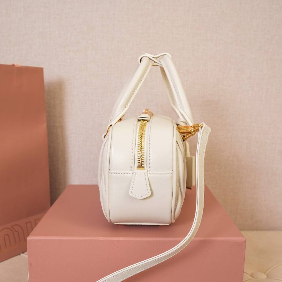 Miu Miu Arcadie Regular 5BB142 7BCA 22 x 10.5 x 7.5