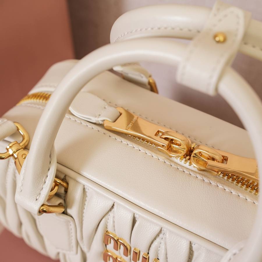 Miu Miu Arcadie Regular 5BB142 7BCA 22 x 10.5 x 7.5