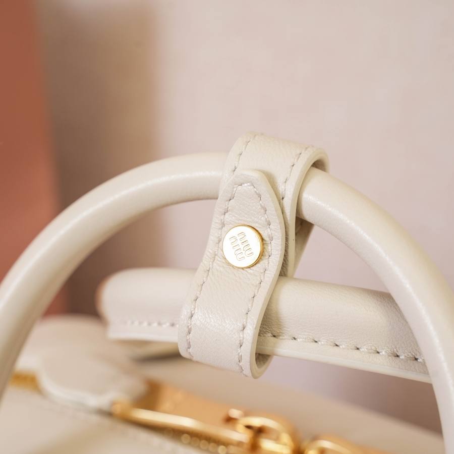 Miu Miu Arcadie Regular 5BB142 7BCA 22 x 10.5 x 7.5