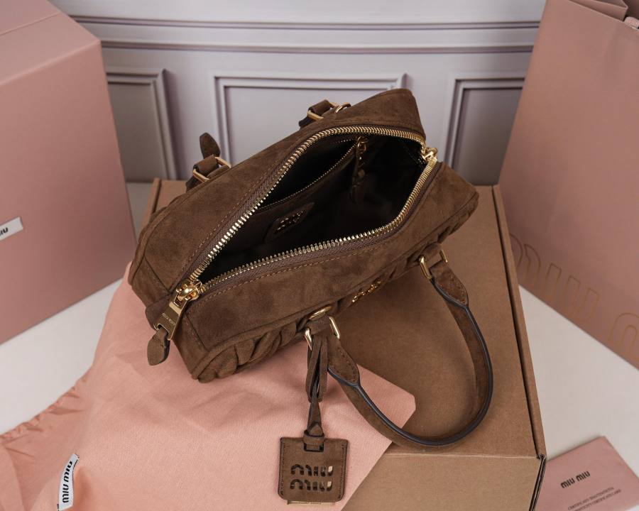 Miu Miu Arcadie Regular 5BB142 C9A8 22 x 10.5 x 7.5