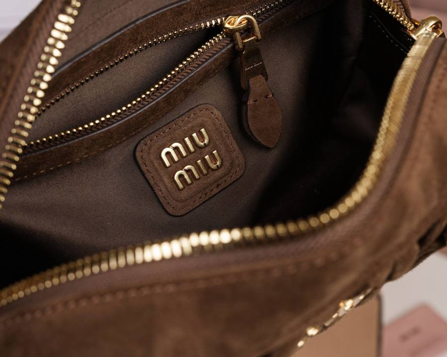 Miu Miu Arcadie Regular 5BB142 C9A8 22 x 10.5 x 7.5
