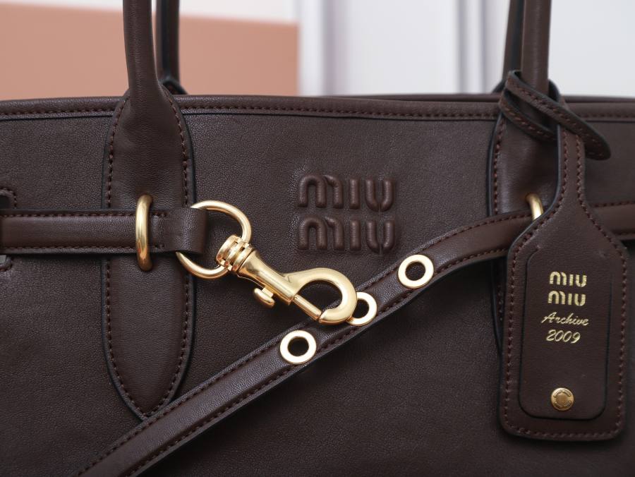 Miu Miu Aventure Canvas Tote 5BG310 7692 40 x 30 x 13