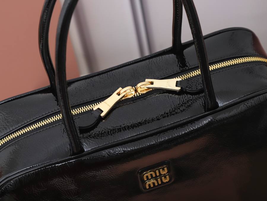 Miu Miu Beau Bag 5BB117 4A93 34 x 22 x 12