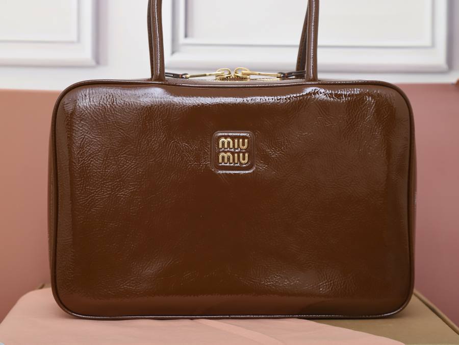 Miu Miu Beau Bag 5BB117 94CF 34 x 22 x 12