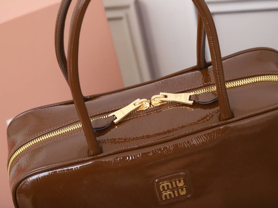 Miu Miu Beau Bag 5BB117 94CF 34 x 22 x 12