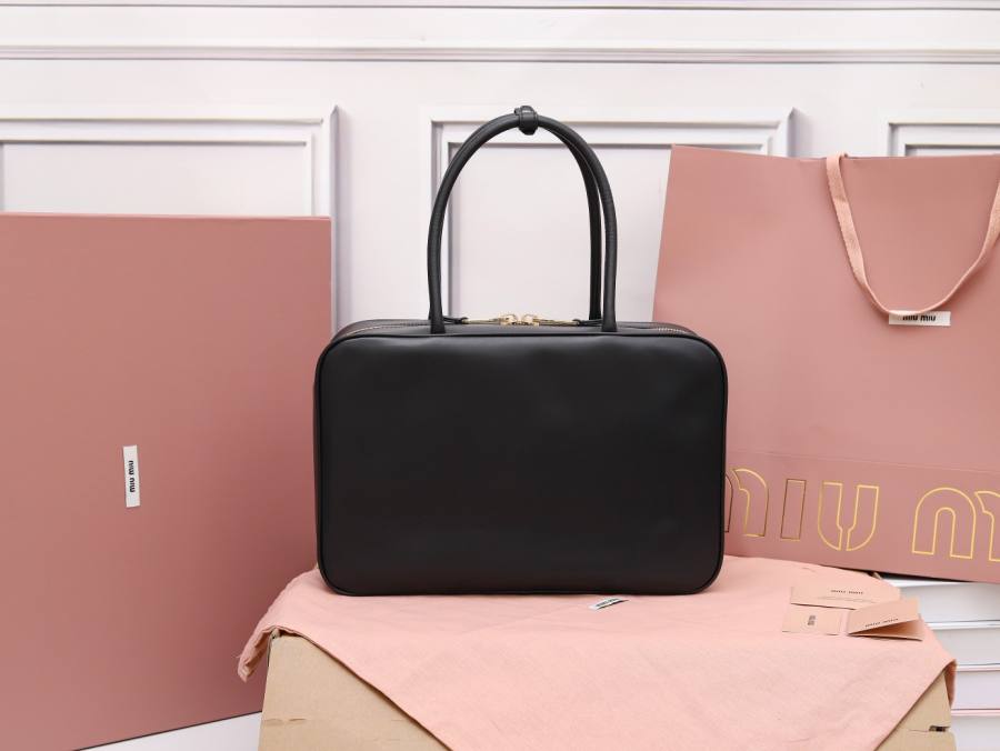 Miu Miu Beau Bag 5BB117 F056 34 x 22 x 12