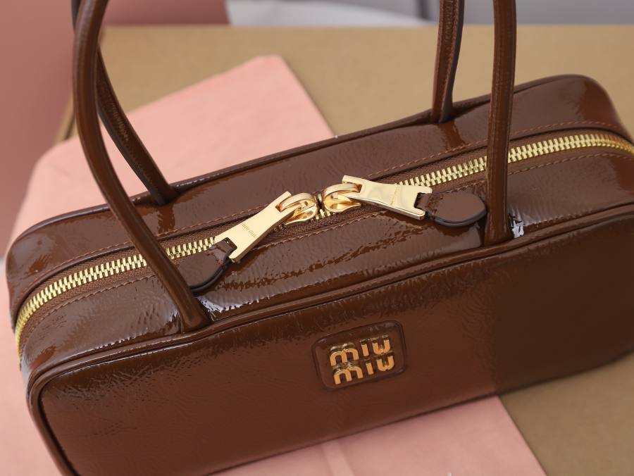 Miu Miu Beau Bag Small Cracked Patent 5BB173 0342 28 x 12 x 8