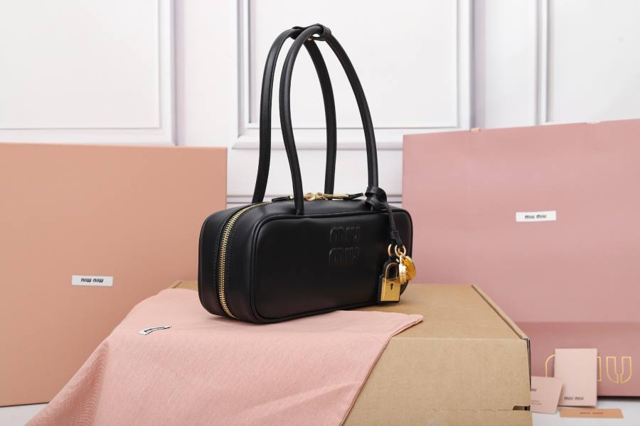 Miu Miu Beau Bag Small Cracked Patent 5BB173 8BBF 28 x 12 x 8