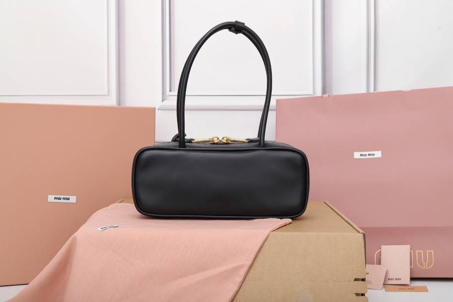 Miu Miu Beau Bag Small Cracked Patent 5BB173 8BBF 28 x 12 x 8