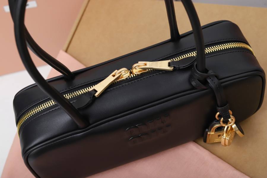 Miu Miu Beau Bag Small Cracked Patent 5BB173 8BBF 28 x 12 x 8