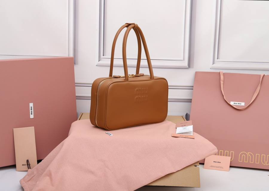 Miu Miu Beau Medium Top Handle 5BB172 8CD6 30 x 17 x 8.5