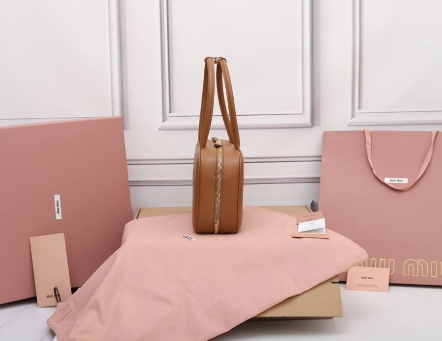 Miu Miu Beau Medium Top Handle 5BB172 8CD6 30 x 17 x 8.5