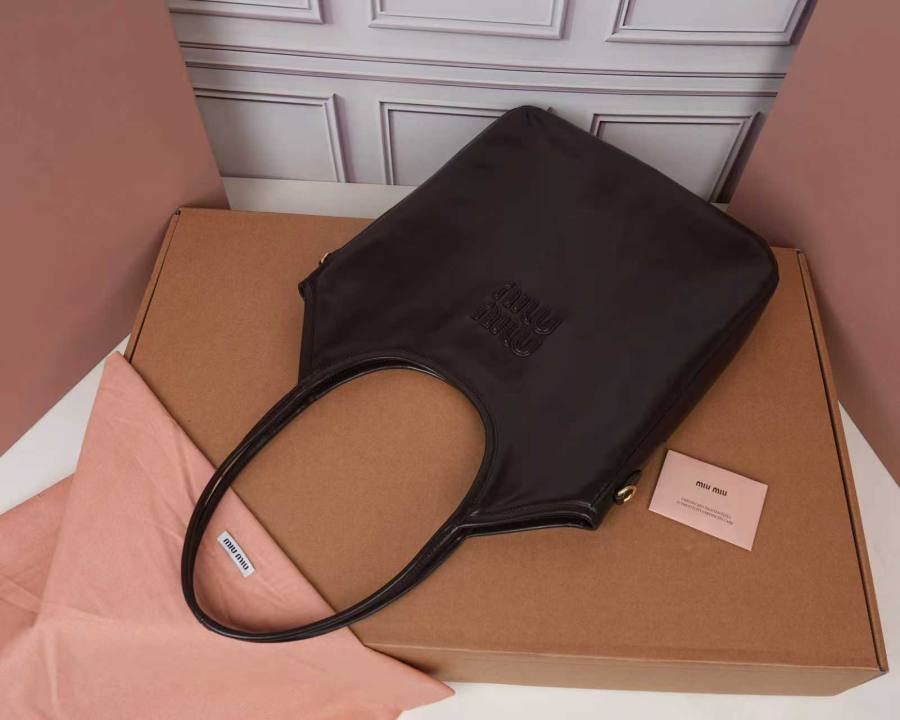 Miu Miu Ivy Leather Tote 5BG311 723A 40 x 35 x 12