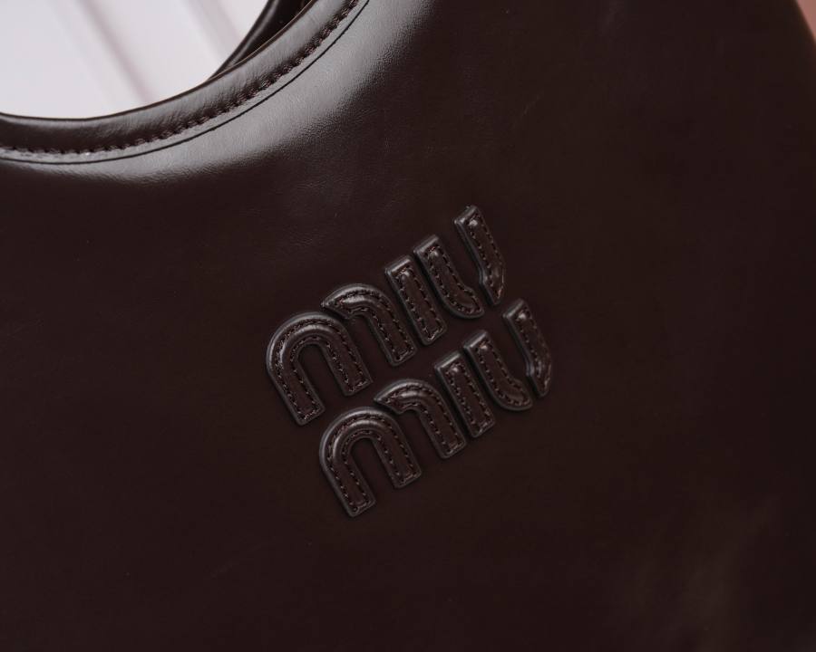 Miu Miu Ivy Leather Tote 5BG311 723A 40 x 35 x 12