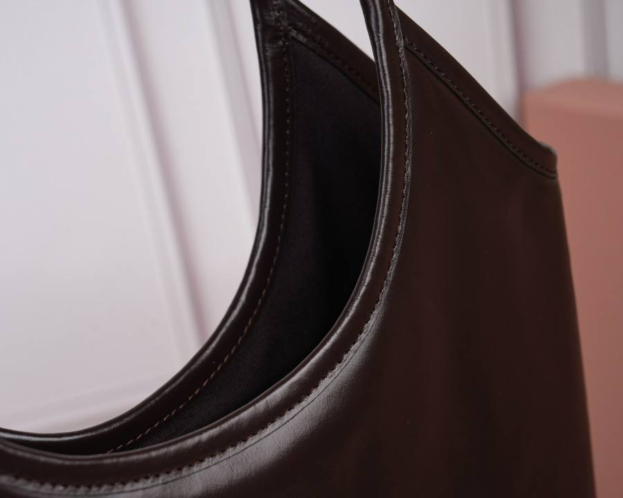 Miu Miu Ivy Leather Tote 5BG311 723A 40 x 35 x 12