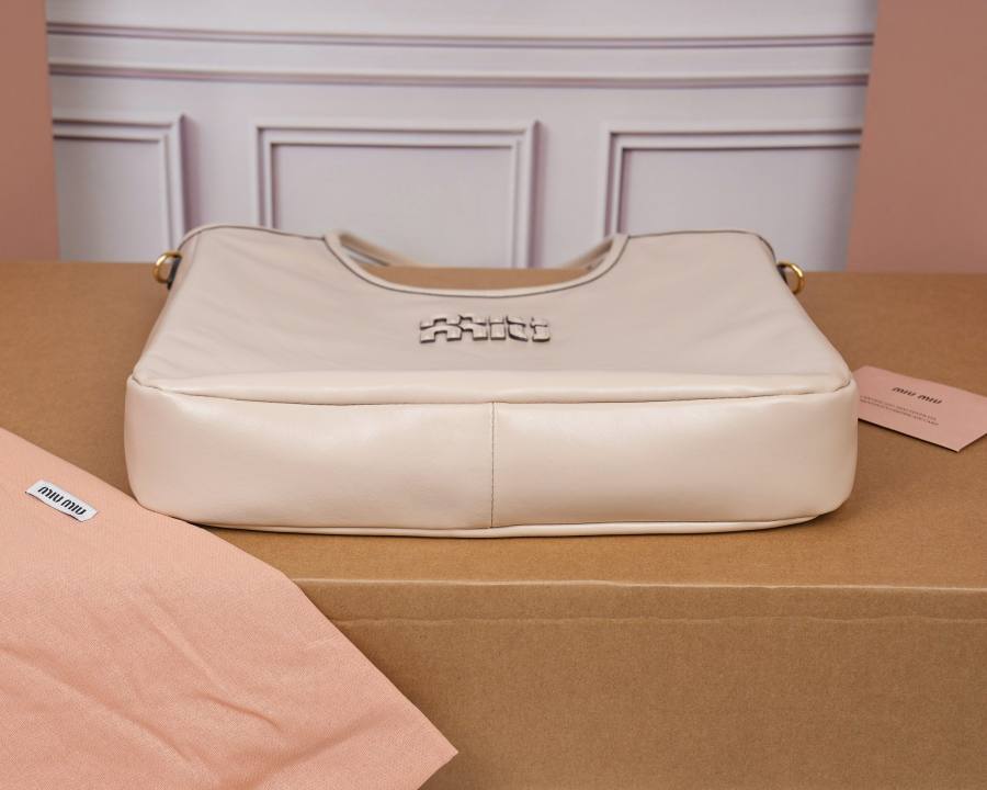 Miu Miu Ivy Leather Tote 5BG311 CD12 40 x 35 x 12