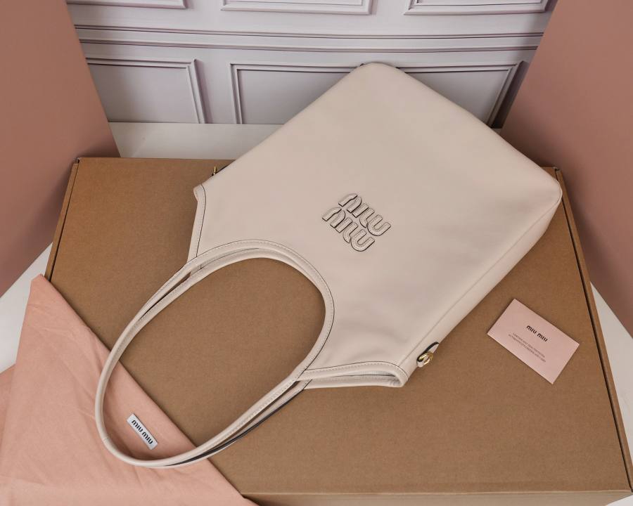 Miu Miu Ivy Leather Tote 5BG311 CD12 40 x 35 x 12