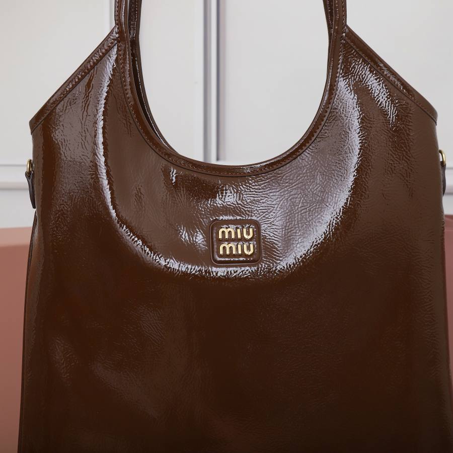 Miu Miu Ivy Tote Hobo Tote 5BG231 0C25 40 x 35 x 12