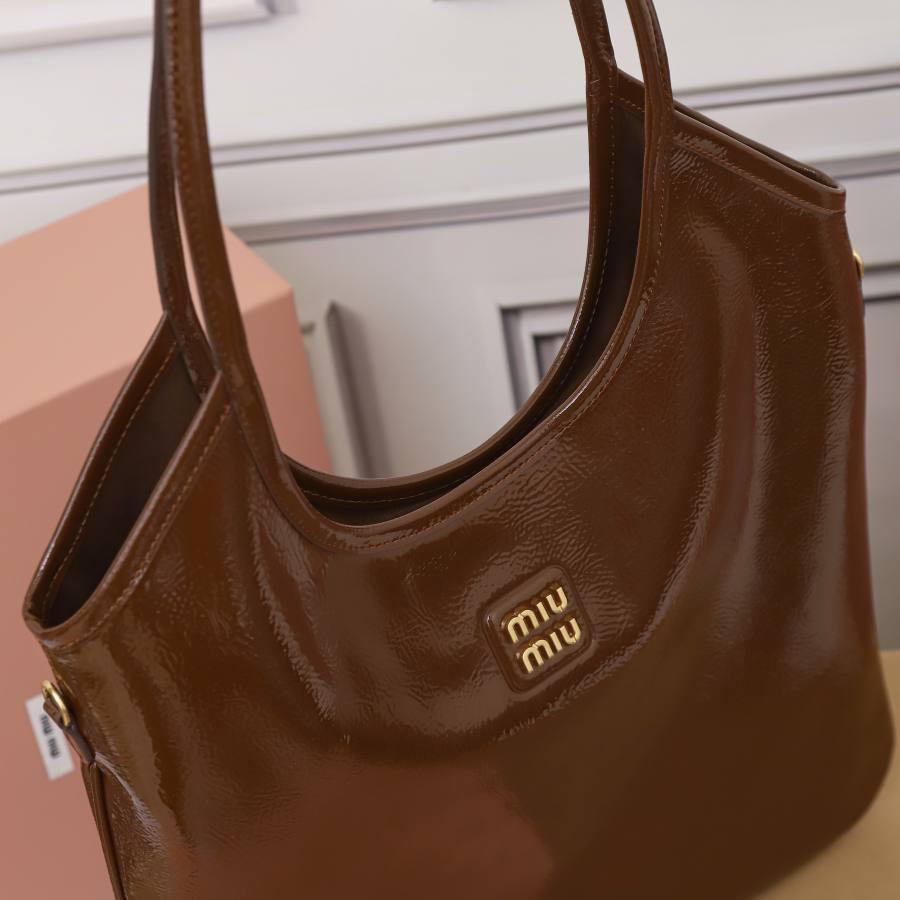 Miu Miu Ivy Tote Hobo Tote 5BG231 0C25 40 x 35 x 12