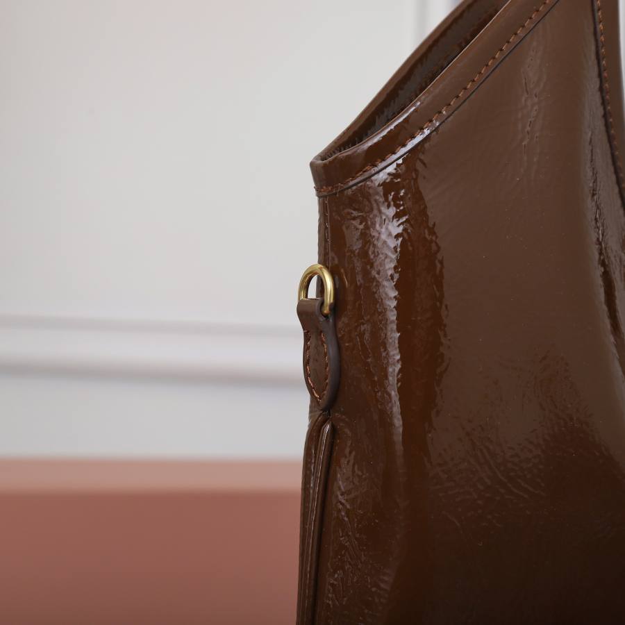 Miu Miu Ivy Tote Hobo Tote 5BG231 0C25 40 x 35 x 12
