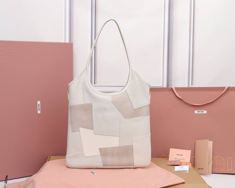 Miu Miu Ivy Tote Hobo Tote 5BG231 3090 40 x 35 x 12