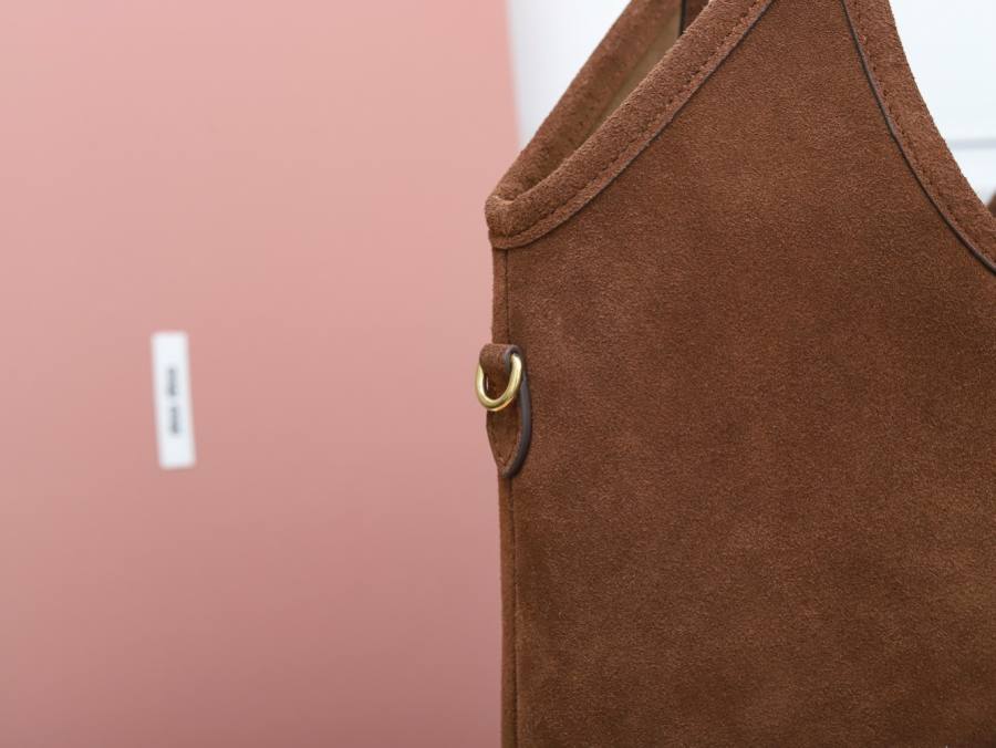 Miu Miu Ivy Tote Hobo Tote 5BG231 4C52 40 x 35 x 12