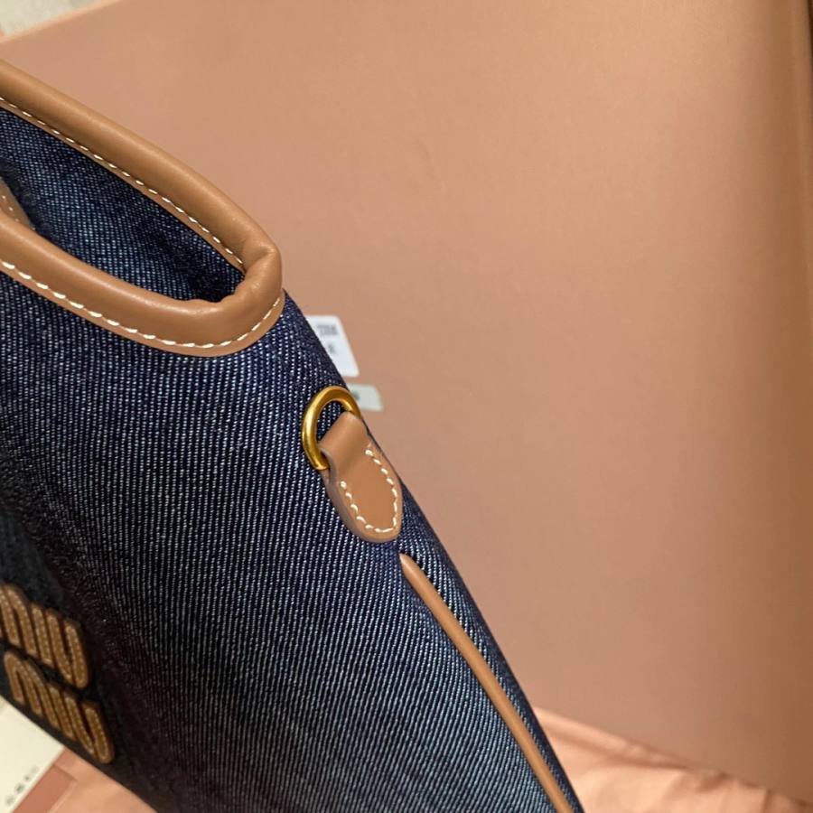 Miu Miu Ivy Tote Hobo Tote 5BG231 CB59 40 x 35 x 12