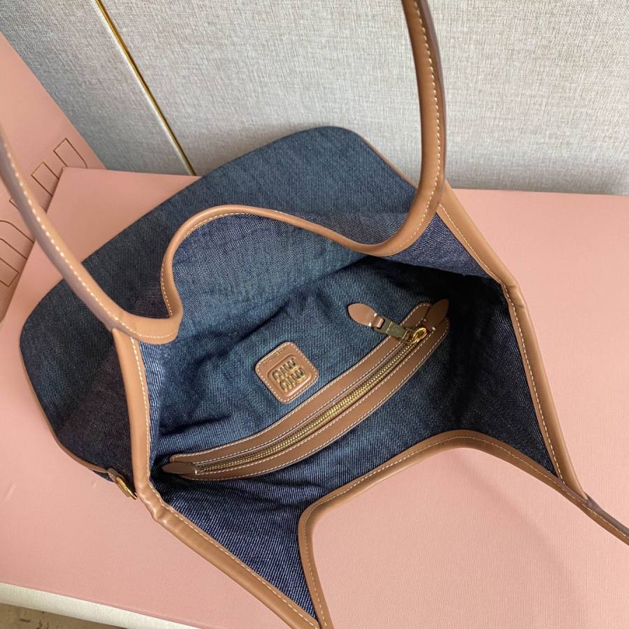 Miu Miu Ivy Tote Hobo Tote 5BG231 CB59 40 x 35 x 12