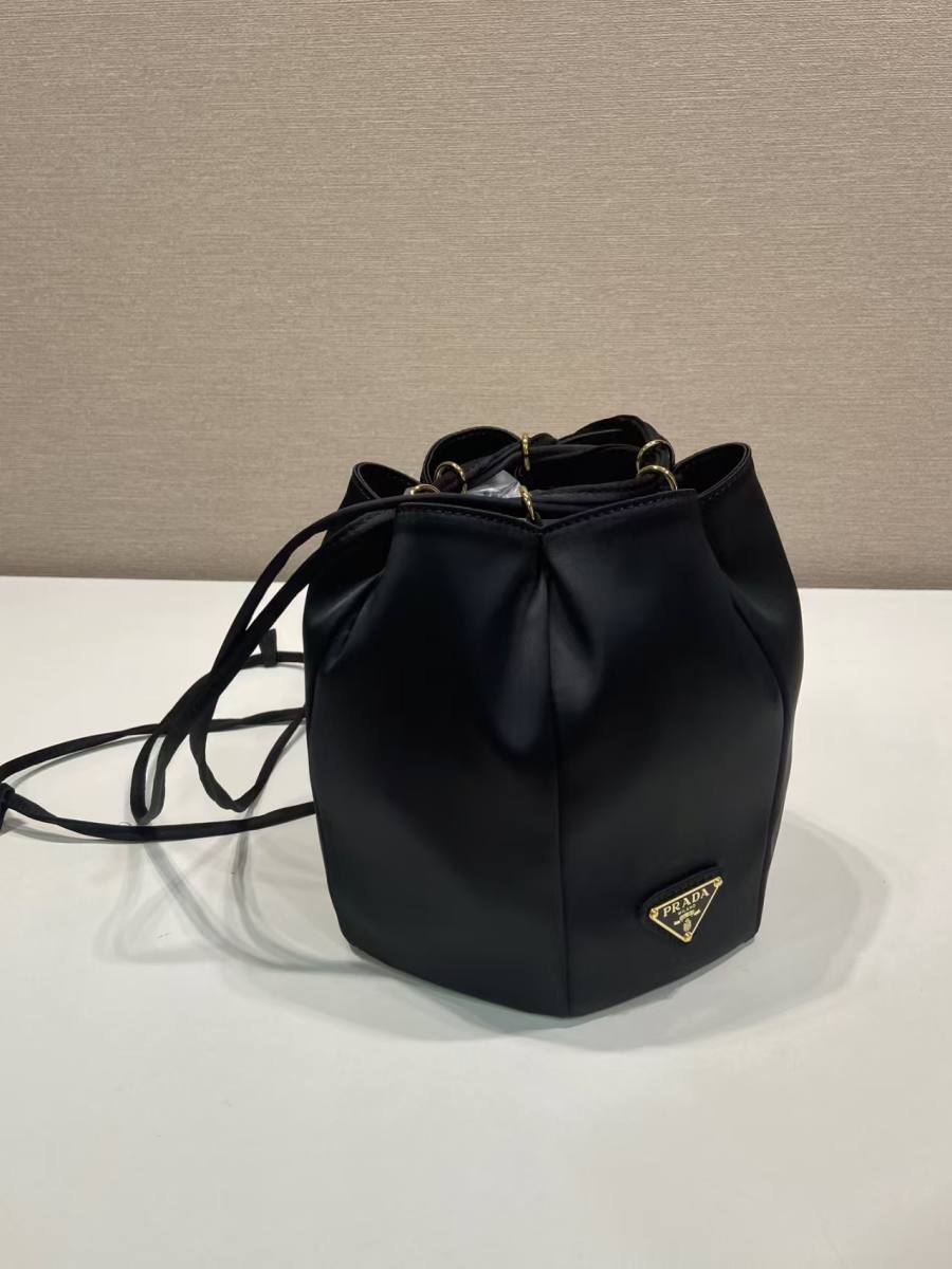 RP 2350000 Prada 1BE103 1BE103 DD3C