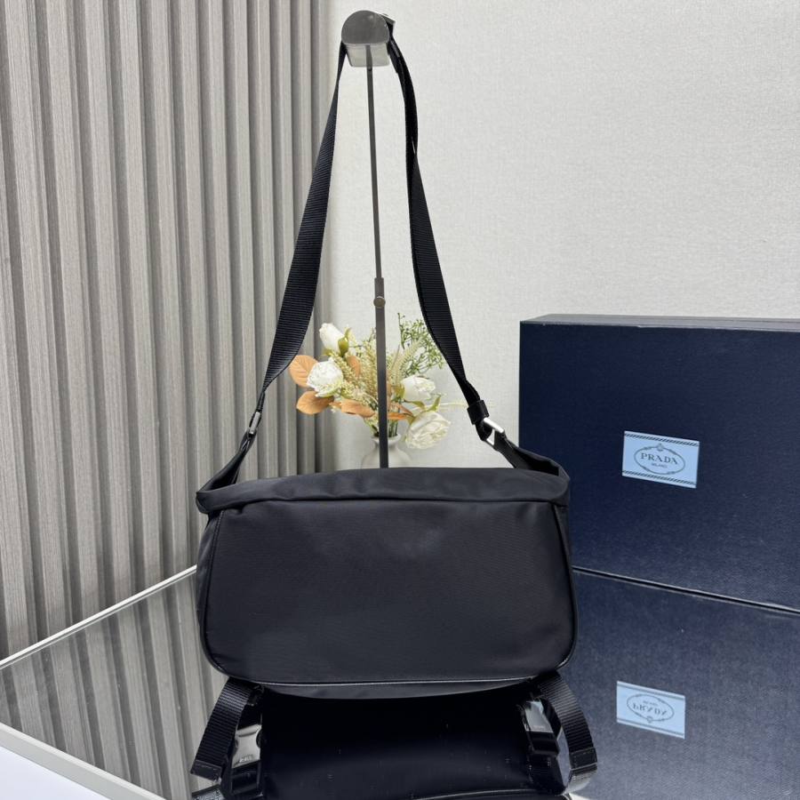 RP 2728000 Prada Nylon Belt Bag Nylon Medium 2VH994 51C7