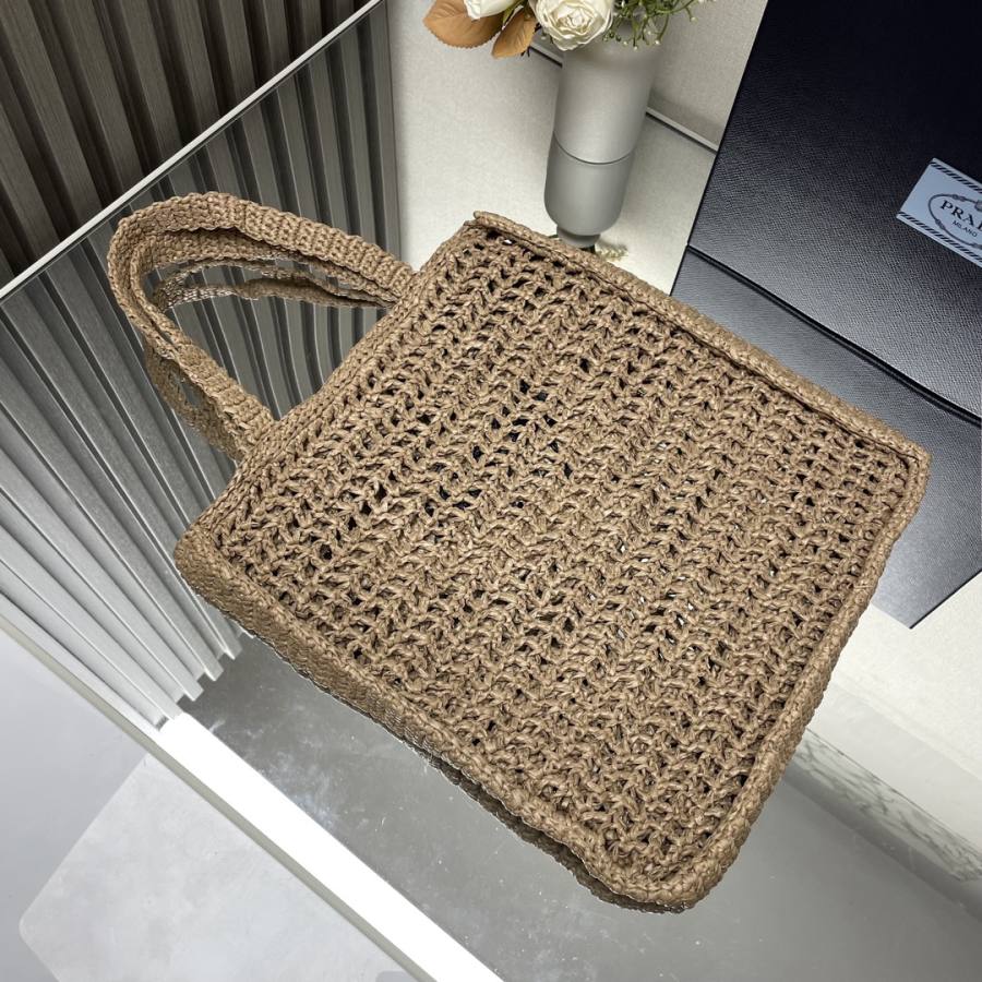RP 2809000 Prada Raffia Tote 37x36x4 1BG393 4638