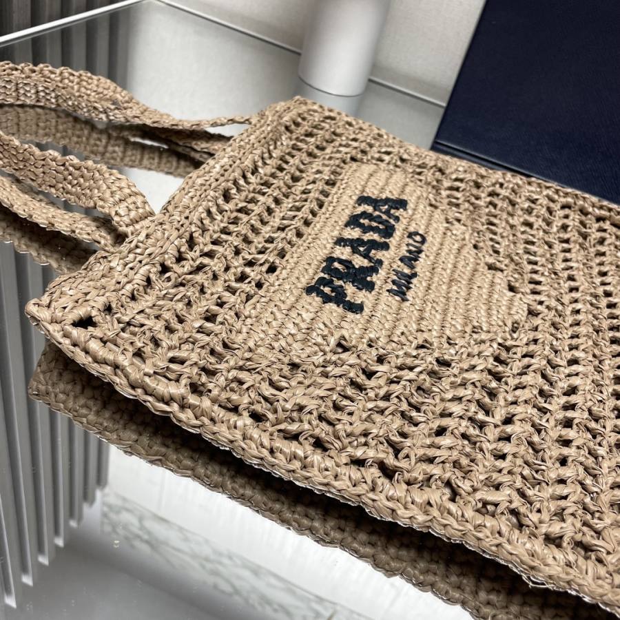 RP 2809000 Prada Raffia Tote 37x36x4 1BG393 4638