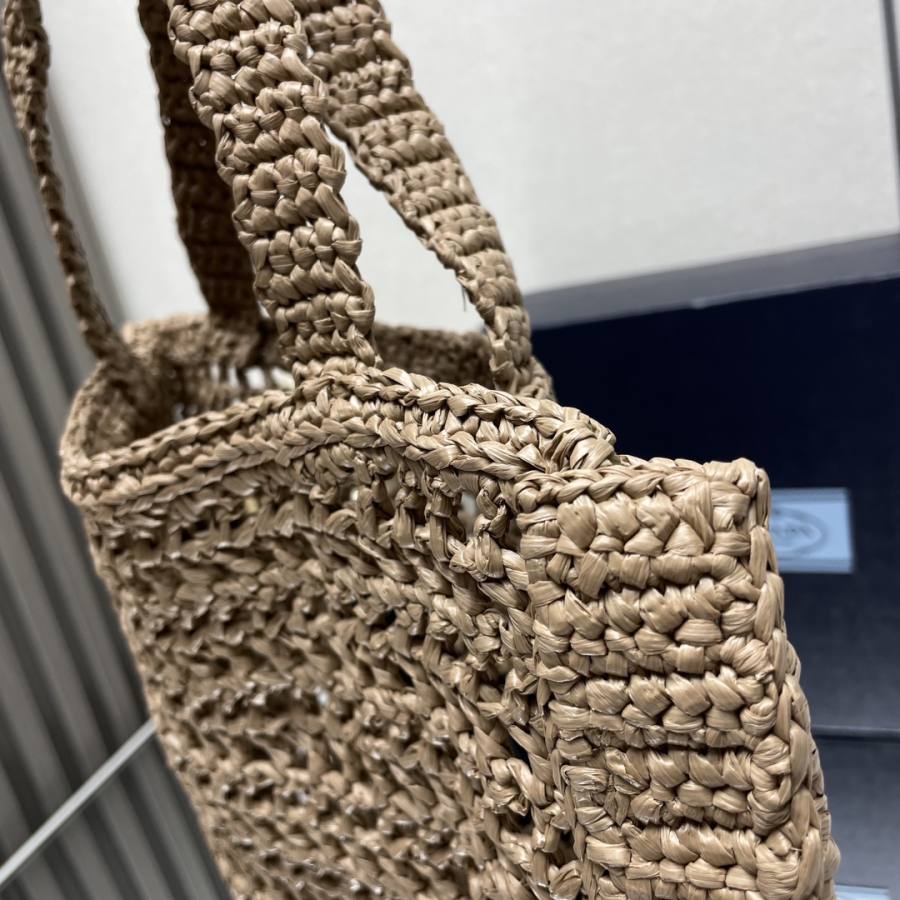 RP 2809000 Prada Raffia Tote 37x36x4 1BG393 4638