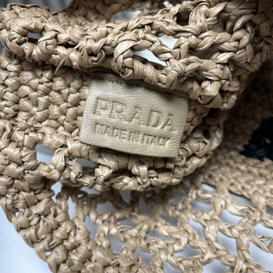 RP 2809000 Prada Raffia Tote 37x36x4 1BG393 4638