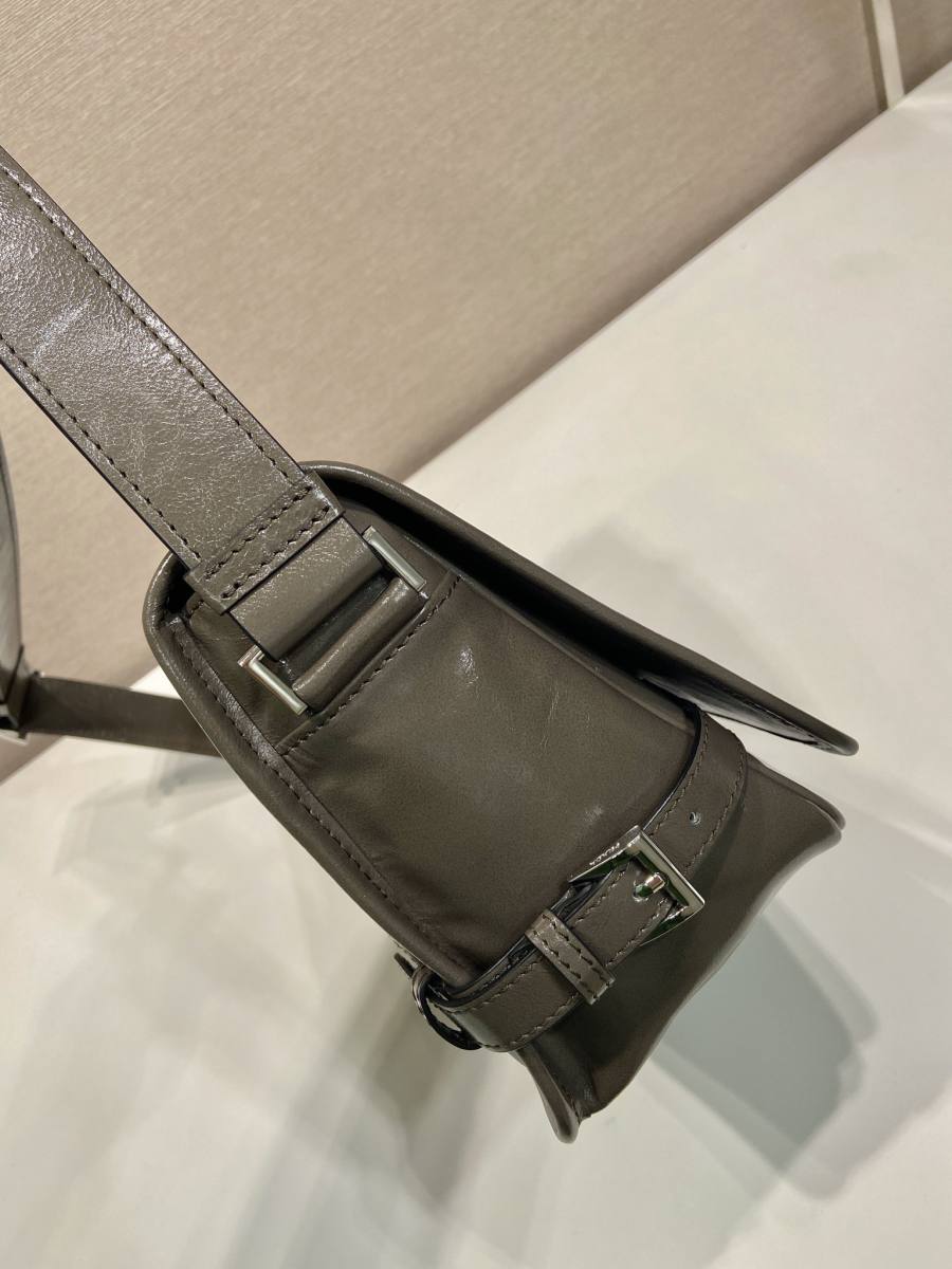RP 3106000 Prada Canvas Messenger Soft Lux 2VD073 4CD6